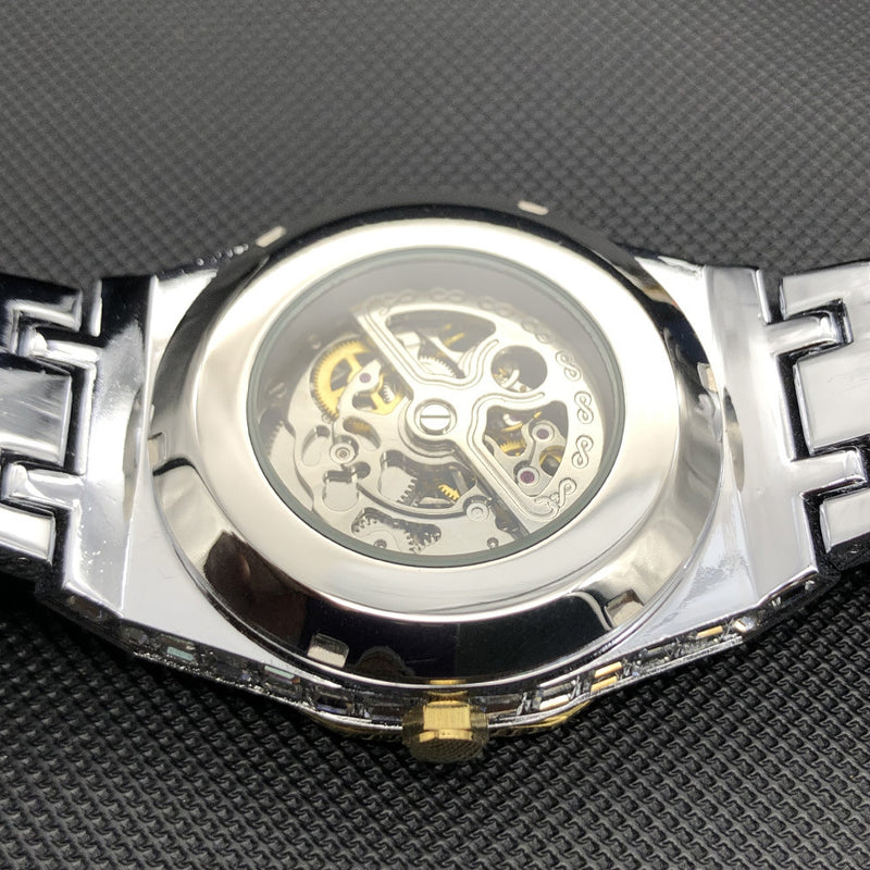 Hip Hop Luxury Sports Full Diamond Men's And Women's Watch