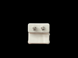 Jordan Jewelers 10 kt Gold Earrings Natural Diamonds 0.10 Ctw