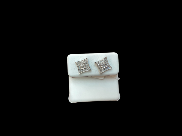 Jordan Jewelers 10 kt Gold Earrings Natural Diamonds 0.15 Ctw