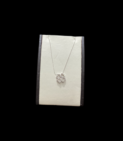 Jordan Jewelers 10 kt gold Natural diamond necklace 0.30 Ctw