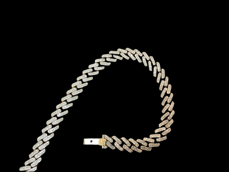 Jordan Jewelers 10kt gold Natural diamond bracelet 2.54 Ctw