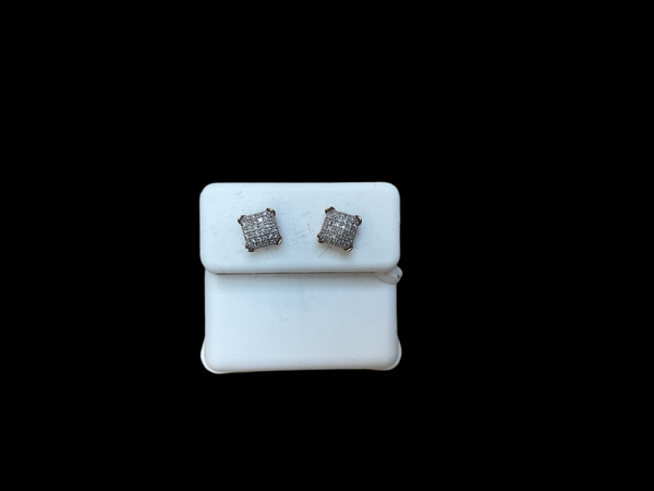 Jordan Jewelers 10 kt Gold Earrings Natural Diamonds 0.20 Ctw