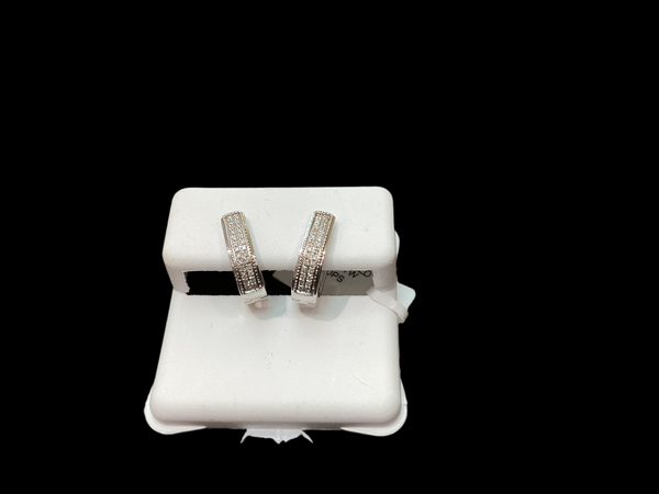 Jordan Jewelers 10 kt Gold Earrings Natural Diamonds 0.15 Ctw