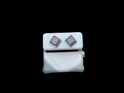 Jordan Jewelers 10 kt Gold Earrings Natural Diamonds 0.09 Ctw