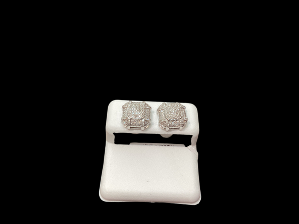 Jordan Jewelers 10 kt Gold Earrings Natural Diamonds  0.4 Ctw