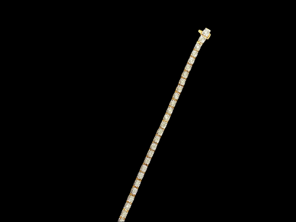 Jordan Jewelers 10kt gold Natural diamond bracelet 0.70 Ctw