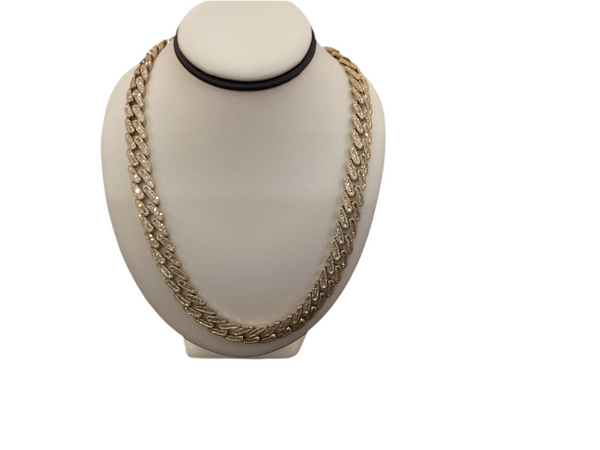 Jordan Jewelers 10 kt gold Natural diamond necklace 13.84 Ctw